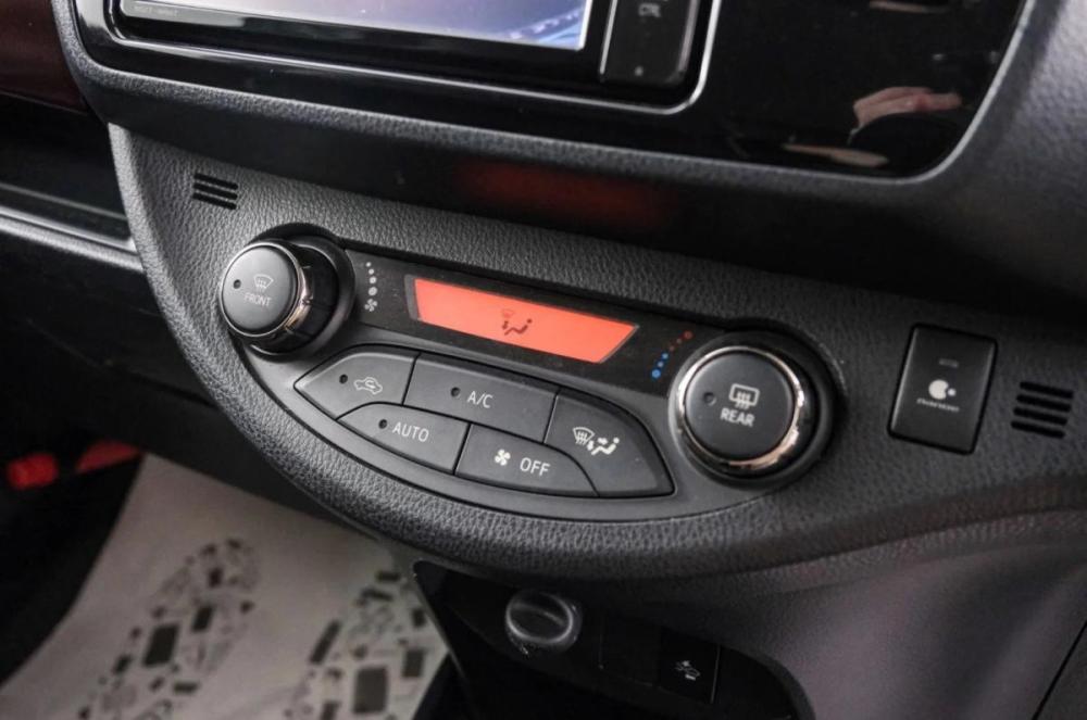 Toyota Vitz III (XP130) Рестайлинг 2 Красноярск  - изображение 17