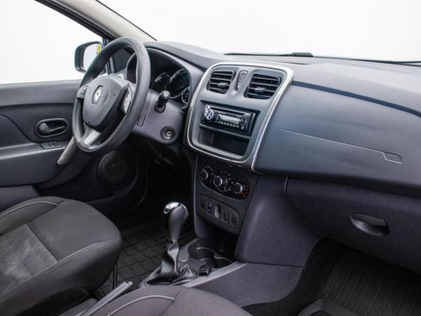 Renault Sandero II с пробегом 2017 года, цена 850 000 рублей, 111745 км, хэтчбек, Автокод Объявления
