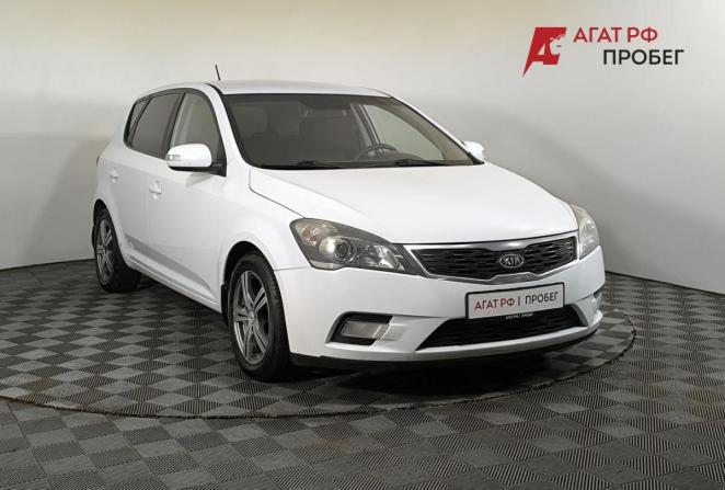 Kia Ceed I Рестайлинг с пробегом 2011 года, цена 520 000 рублей, 247335 км, хэтчбек, Автокод Объявления