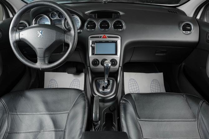 Peugeot 308 I с пробегом 2010 года, цена 579 000 рублей, 233000 км, хэтчбек, Автокод Объявления