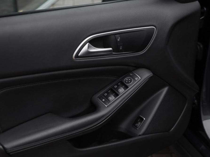 Mercedes-Benz GLA I (X156) Рестайлинг Санкт-Петербург  - изображение 24