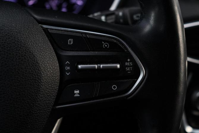 Hyundai Santa Fe IV с пробегом 2019 года, цена 3 190 000 рублей, 59894 км, внедорожник, Автокод Объявления