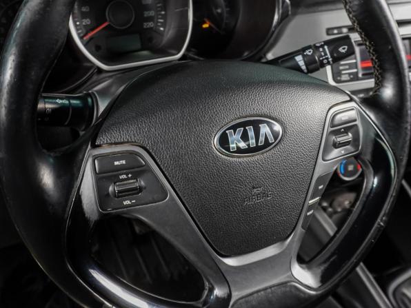 Kia Rio III Рестайлинг с пробегом 2015 года, цена 979 000 рублей, 144176 км, седан, Автокод Объявления
