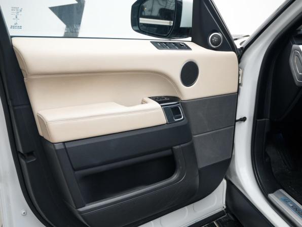 Land Rover Range Rover Sport II с пробегом 2015 года, цена 3 330 000 рублей, 186556 км, внедорожник, Автокод Объявления
