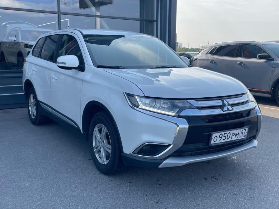 Mitsubishi Outlander III Рестайлинг 2 Санкт-Петербург  - изображение 2