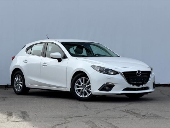 Mazda 3 III (BM) с пробегом 2014 года, цена 1 370 000 рублей, 137000 км, хэтчбек, Автокод Объявления