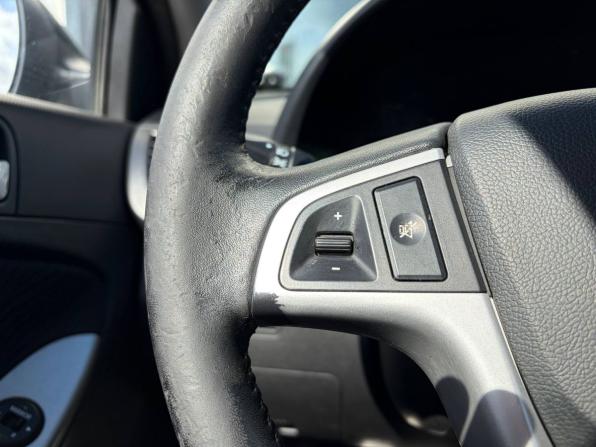 Hyundai Solaris I с пробегом 2011 года, цена 440 000 рублей, 298000 км, седан, Автокод Объявления