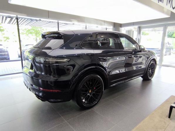 Porsche Cayenne III с пробегом 2022 года, цена 13 480 000 рублей, 35443 км, внедорожник, Автокод Объявления