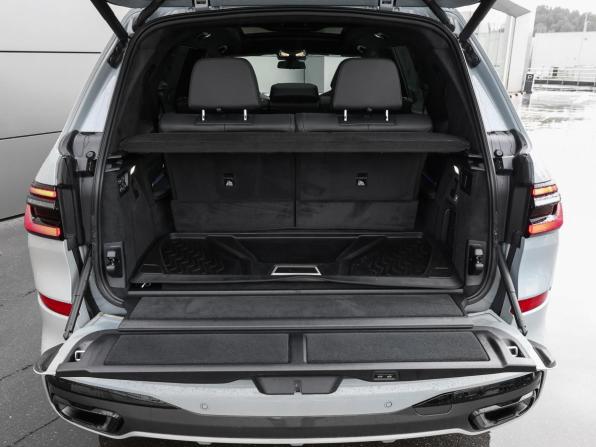 BMW X7 I (G07) Рестайлинг с пробегом 2023 года, цена 13 700 000 рублей, 36701 км, внедорожник, Автокод Объявления