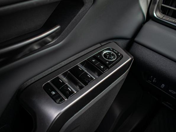 Toyota RAV4 VI (XA60) с пробегом 2026 года, цена 4 620 000 рублей, 61 км, внедорожник, Автокод Объявления