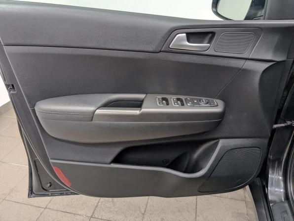 Kia Sportage IV Рестайлинг с пробегом 2021 года, цена 2 215 000 рублей, 101594 км, внедорожник, Автокод Объявления