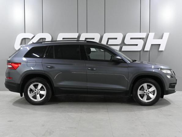 Skoda Kodiaq I с пробегом 2019 года, цена 2 199 000 рублей, 174579 км, внедорожник, Автокод Объявления