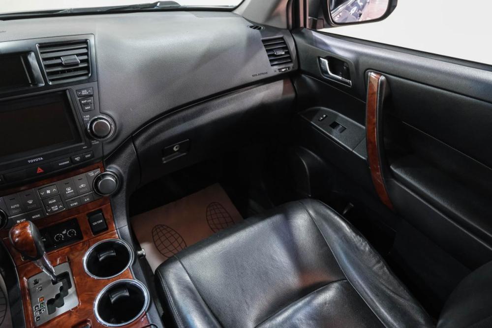 Toyota Highlander II (XU40) Рестайлинг Новокузнецк  - изображение 17