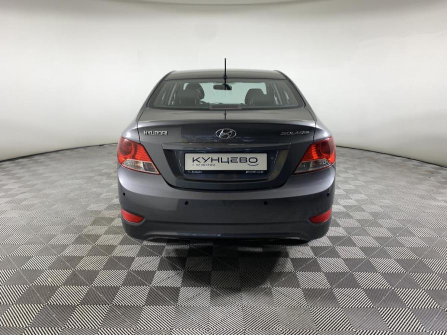 Hyundai Solaris I Москва  - изображение 6