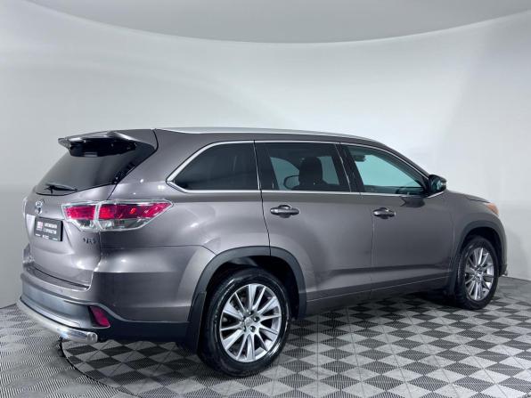 Toyota Highlander III (XU50) с пробегом 2014 года, цена 2 640 000 рублей, 249333 км, внедорожник, Автокод Объявления