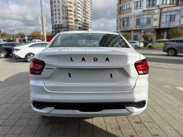 Новый Lada (ВАЗ) Iskra 2025 года, цена 1 347 000 рублей, седан, Автокод Объявления