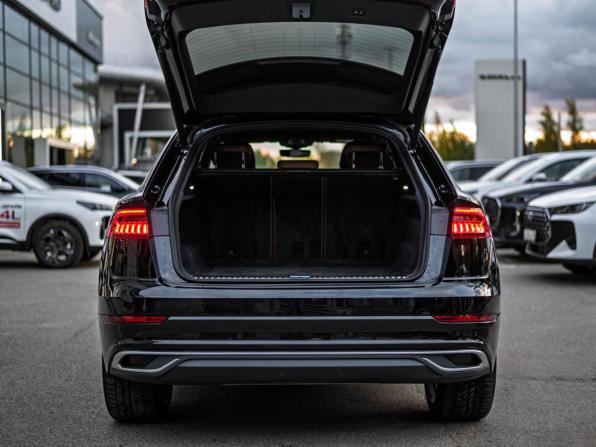 Audi Q8 I (4M) с пробегом 2022 года, цена 6 750 000 рублей, 115834 км, внедорожник, Автокод Объявления