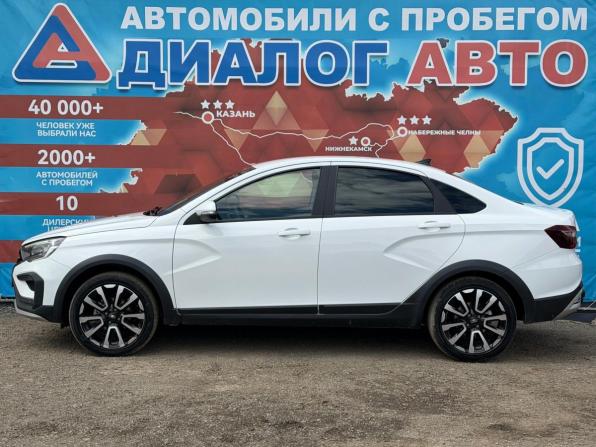 Lada (ВАЗ) Vesta I Рестайлинг (NG) с пробегом 2023 года, цена 1 300 000 рублей, 53176 км, седан, Автокод Объявления