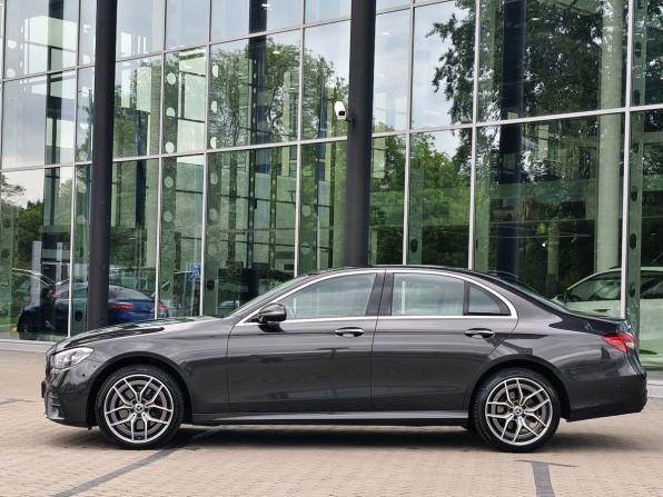 Mercedes-Benz E-Класс V (W213 S213 C238) Рестайлинг с пробегом 2021 года, цена 4 820 000 рублей, 96000 км, седан, Автокод Объявления