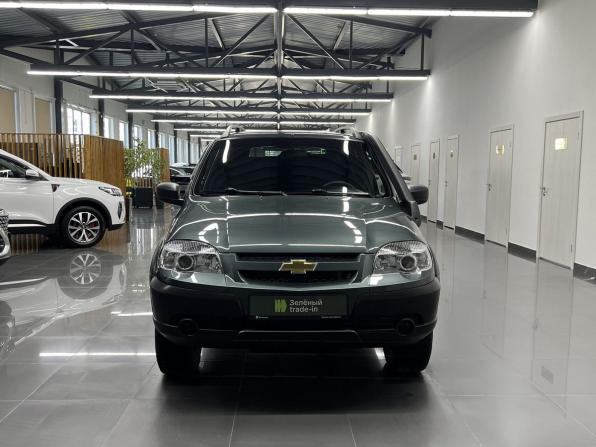 Chevrolet Niva I Рестайлинг с пробегом 2018 года, цена 995 000 рублей, 34576 км, внедорожник, Автокод Объявления