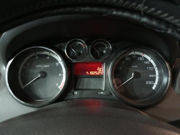 Peugeot 308 I Рестайлинг с пробегом 2012 года, цена 460 000 рублей, 182524 км, хэтчбек, Автокод Объявления