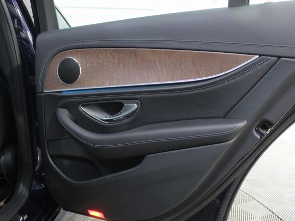 Mercedes-Benz E-Класс V (W213 S213 C238) с пробегом 2016 года, цена 2 450 000 рублей, 171800 км, седан, Автокод Объявления