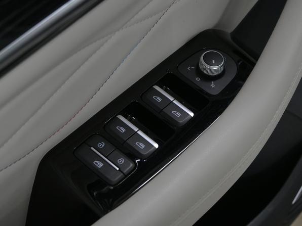 Geely Monjaro I с пробегом 2023 года, цена 3 370 000 рублей, 31590 км, внедорожник, Автокод Объявления