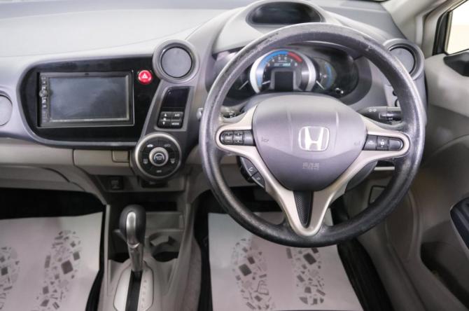 Honda Insight II с пробегом 2009 года, цена 879 000 рублей, 133500 км, хэтчбек, Автокод Объявления
