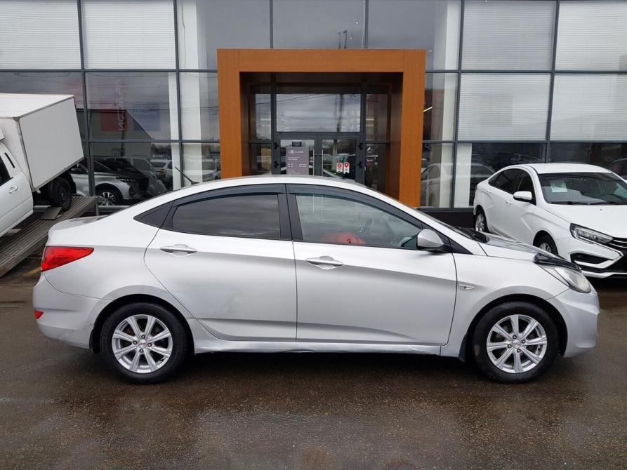 Hyundai Solaris I Брянск  - изображение 4