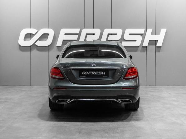 Mercedes-Benz E-Класс V (W213 S213 C238) с пробегом 2020 года, цена 4 549 000 рублей, 62281 км, седан, Автокод Объявления