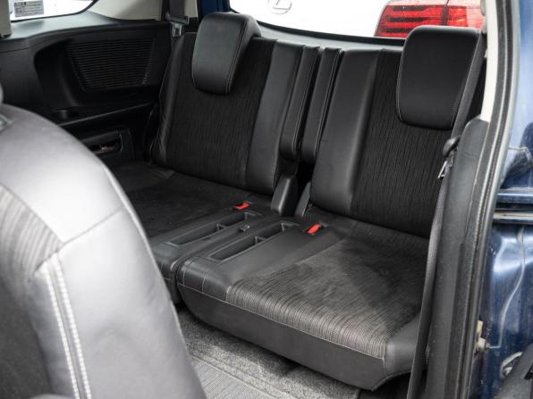 Honda Stepwgn V с пробегом 2016 года, цена 1 775 000 рублей, 151856 км, минивэн, Автокод Объявления