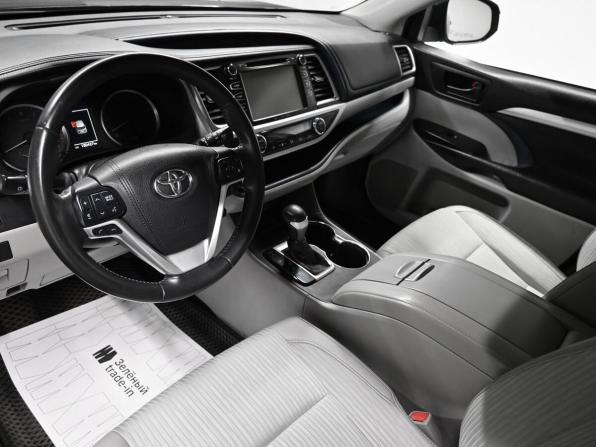 Toyota Highlander III (XU50) Рестайлинг с пробегом 2017 года, цена 2 795 000 рублей, 180427 км, внедорожник, Автокод Объявления