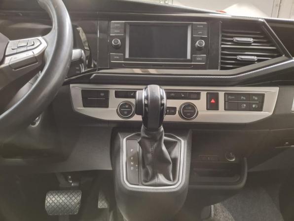 Volkswagen Multivan T6 Рестайлинг с пробегом 2020 года, цена 5 500 000 рублей, 110833 км, минивэн, Автокод Объявления