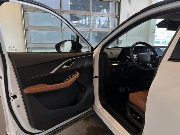 Omoda C5 I с пробегом 2022 года, цена 1 895 000 рублей, 48540 км, внедорожник, Автокод Объявления