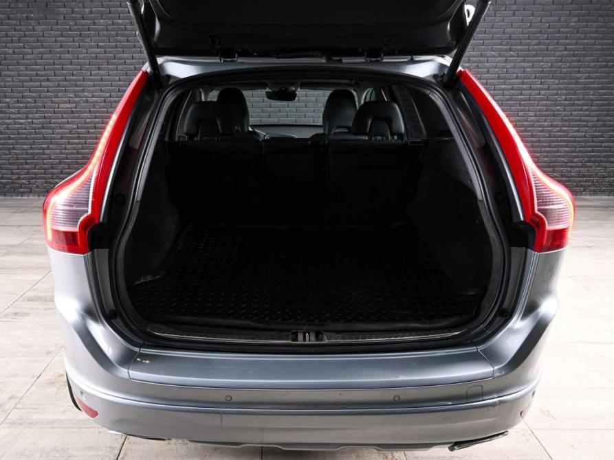 Volvo XC60 I Рестайлинг Екатеринбург  - изображение 9