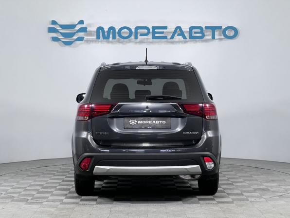 Mitsubishi Outlander III Рестайлинг 2 с пробегом 2015 года, цена 1 650 000 рублей, 189038 км, внедорожник, Автокод Объявления