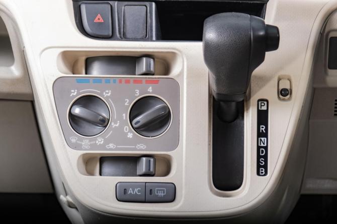 Daihatsu Move VI с пробегом 2016 года, цена 749 000 рублей, 170000 км, микровэн, Автокод Объявления