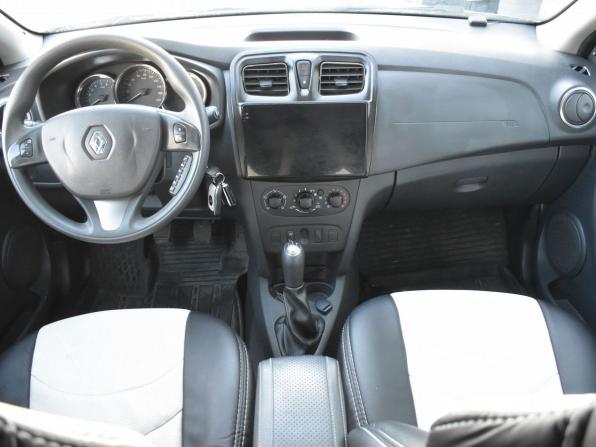 Renault Sandero II с пробегом 2017 года, цена 850 000 рублей, 65985 км, хэтчбек, Автокод Объявления