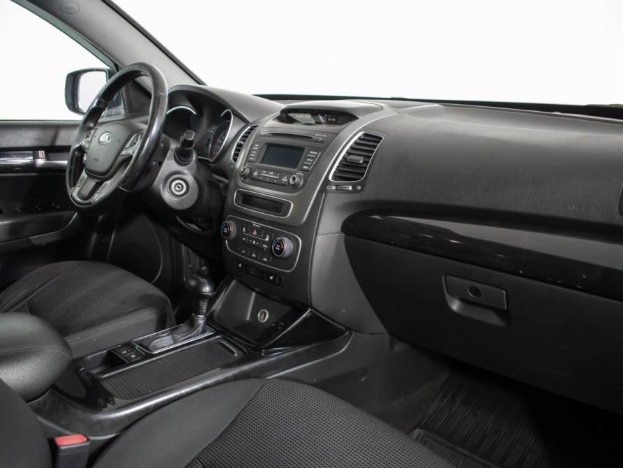 Kia Sorento II Рестайлинг Москва  - изображение 9