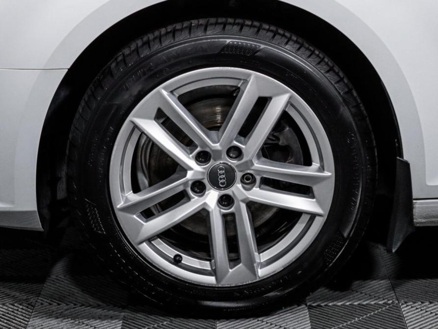 Audi A4 V (B9) Москва  - изображение 15