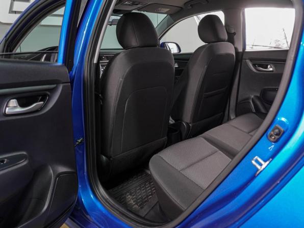 Kia Rio IV Рестайлинг с пробегом 2021 года, цена 1 589 000 рублей, 59520 км, седан, Автокод Объявления