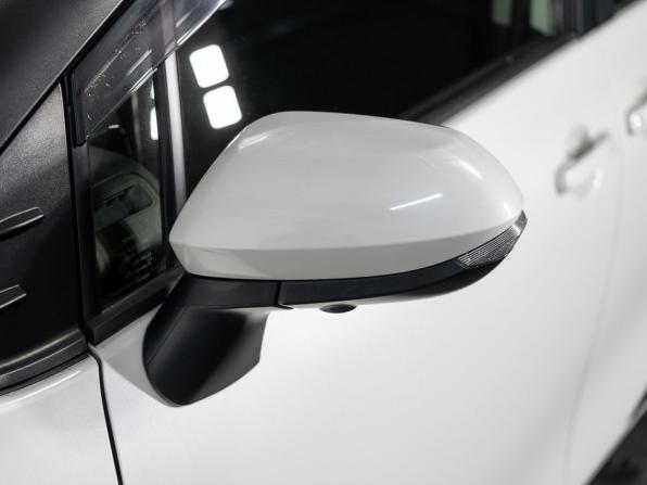 Toyota Sienta II Рестайлинг с пробегом 2021 года, цена 1 585 000 рублей, 45281 км, компактвэн, Автокод Объявления