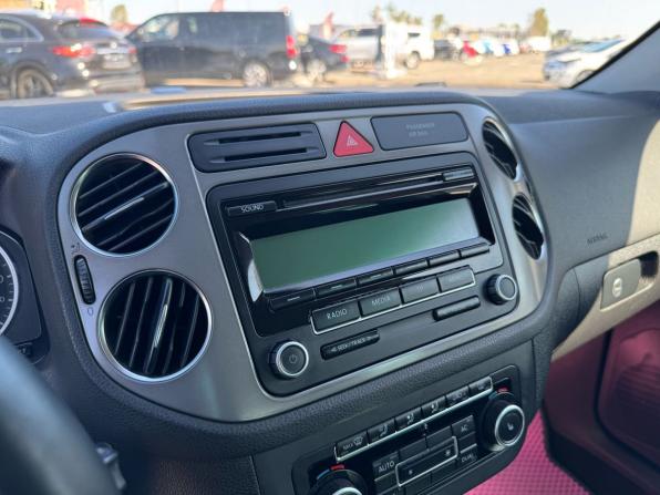 Volkswagen Tiguan I с пробегом 2010 года, цена 929 000 рублей, 237075 км, внедорожник, Автокод Объявления