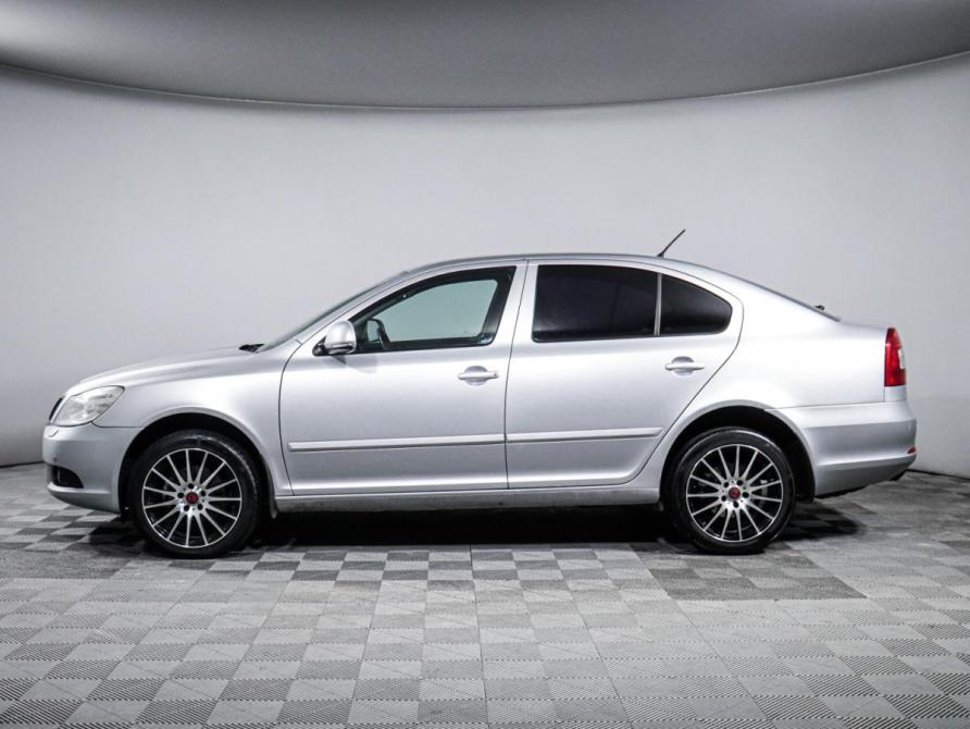 Skoda Octavia II (A5) Рестайлинг Москва  - изображение 8