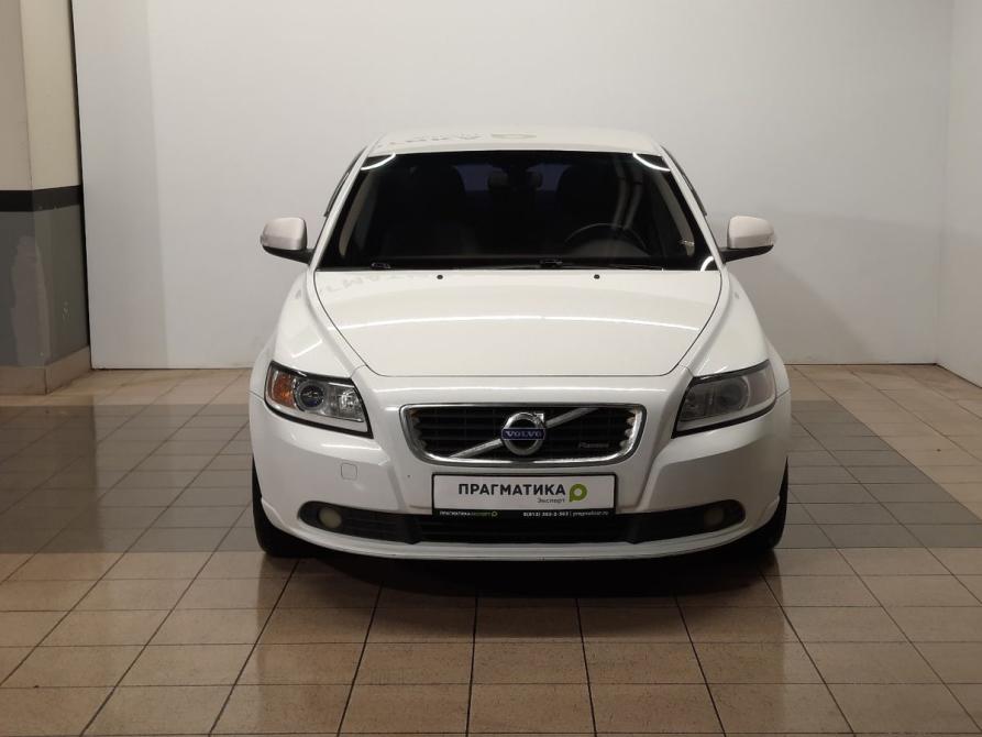 Volvo S40 II Рестайлинг Санкт-Петербург  - изображение 2