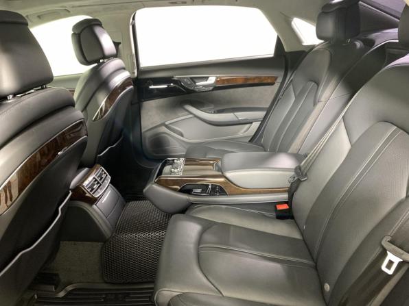 Audi A8 III (D4) Рестайлинг с пробегом 2016 года, цена 2 090 000 рублей, 161000 км, седан, Автокод Объявления