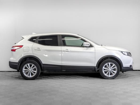 Nissan Qashqai II с пробегом 2017 года, цена 1 370 000 рублей, 120605 км, внедорожник, Автокод Объявления