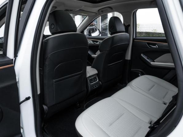 Haval Jolion I Рестайлинг с пробегом 2024 года, цена 2 048 000 рублей, 42466 км, внедорожник, Автокод Объявления
