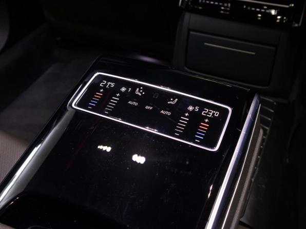 Audi A8 IV (D5) Рестайлинг с пробегом 2023 года, цена 9 950 000 рублей, 26466 км, седан, Автокод Объявления