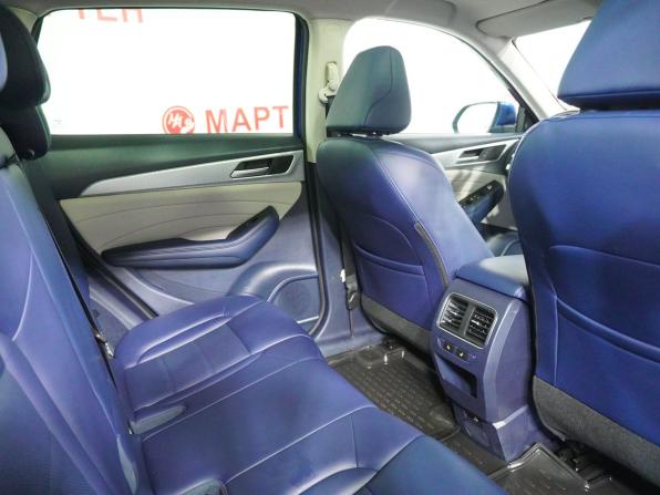 Haval F7 I Рестайлинг с пробегом 2022 года, цена 2 193 000 рублей, 64473 км, внедорожник, Автокод Объявления